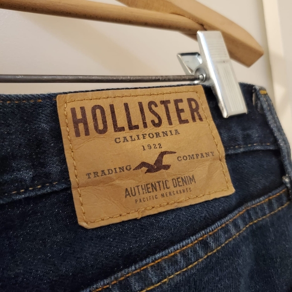Hollister Slim Straight Men's 32 x 32 Blue Jeans. - Picture 3 of 8